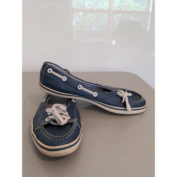 Viley Girls Leather Boat Shoes size 4; Real leather with mesh lining - Picture 2 of 7